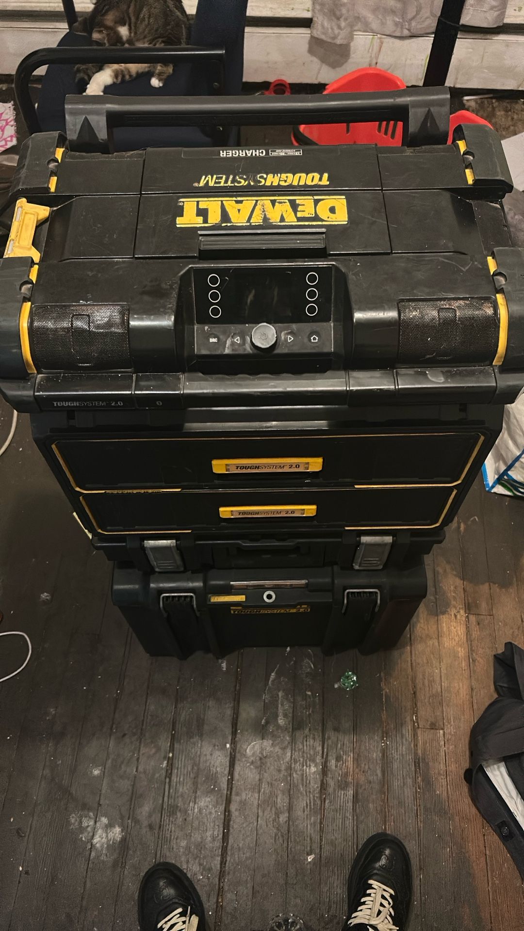 DeWALT TOUGHSYSTEM