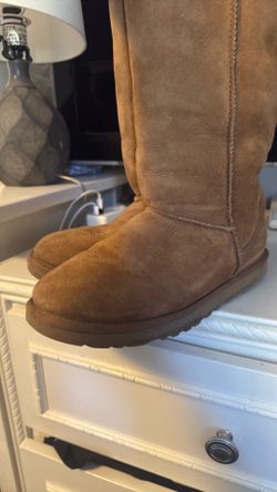 Ugg