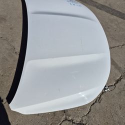 Kia Sorento Hood Oem