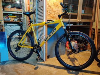Specialized sales hardrock yellow