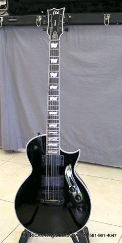 ESP LTD EC-1000 Deluxe Electric Guitar Black Active Fluence Pickups Hard case