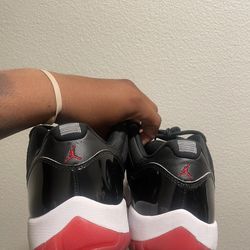 Jordan 11 Retro low bred