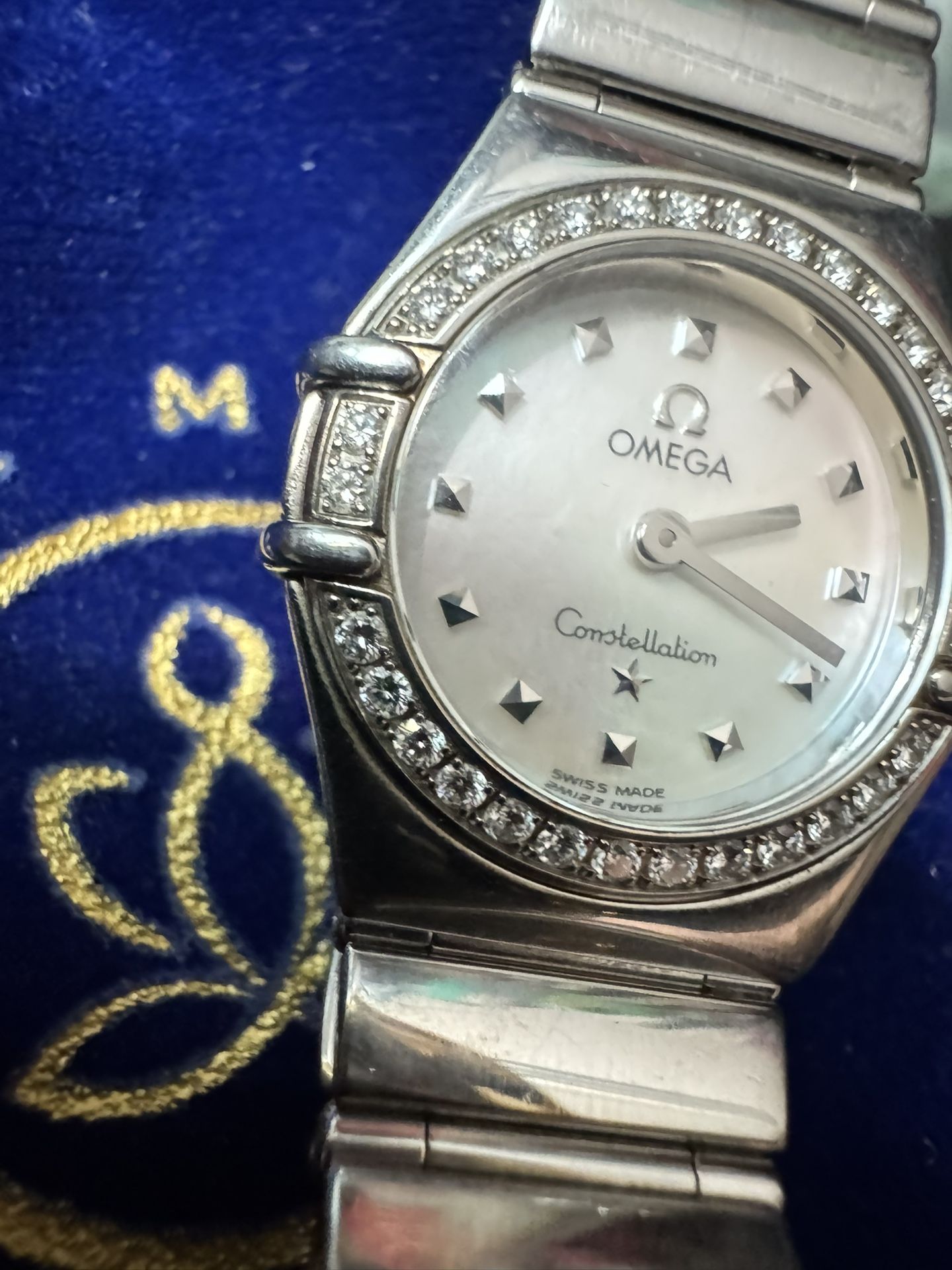 Constellation Quartz Watch Stainless Steel with Diamond Bezel and Mother of Pearl