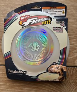 Dog Frisbee