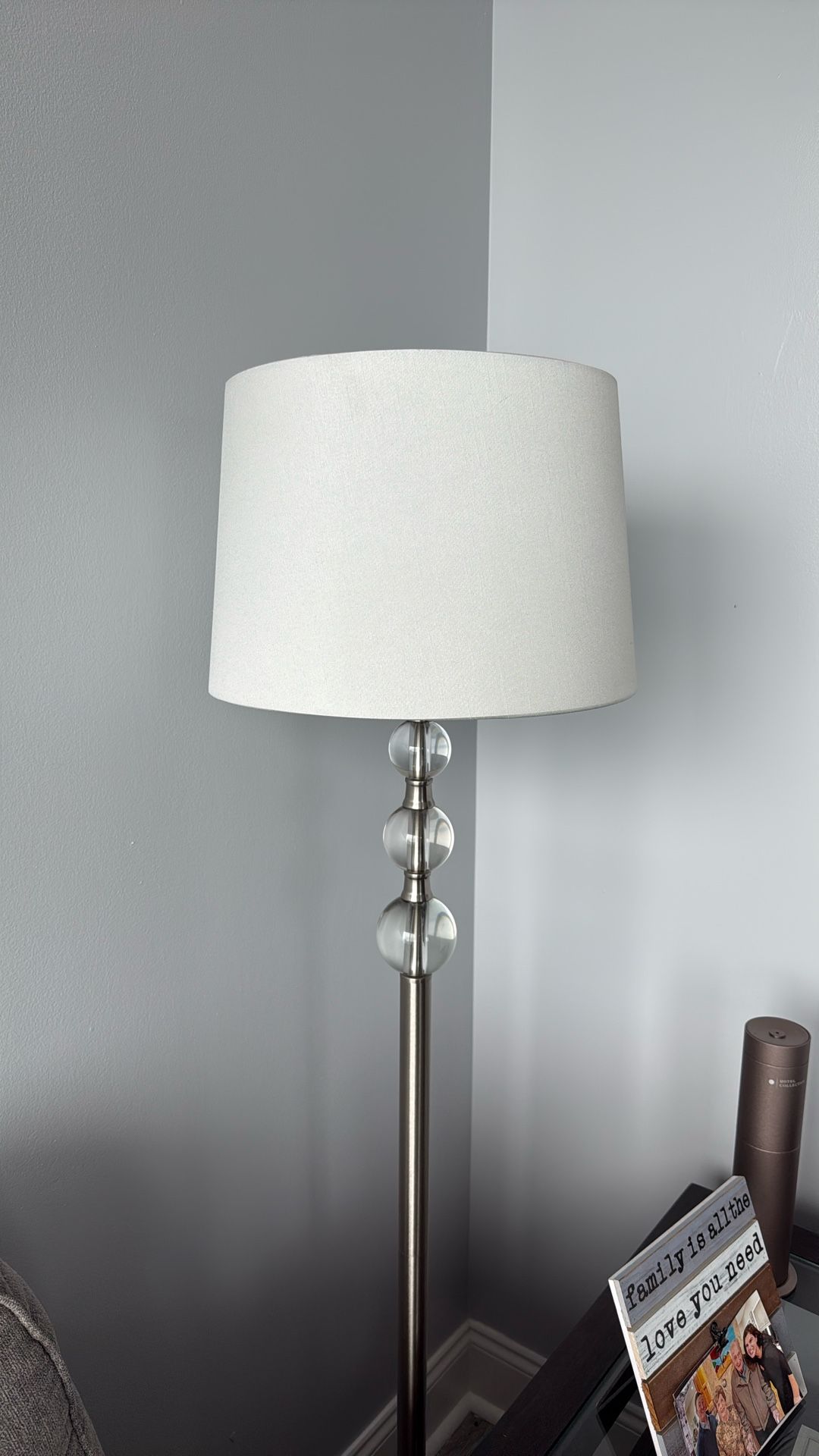 Standing Modern lamp