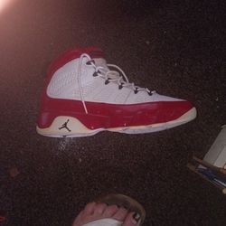 M Jordan Authentic 11 1/2