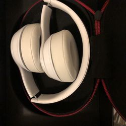 Solo Beats Bluetooth