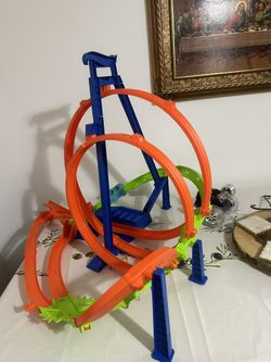 Hotwheels Tracks With Batteries