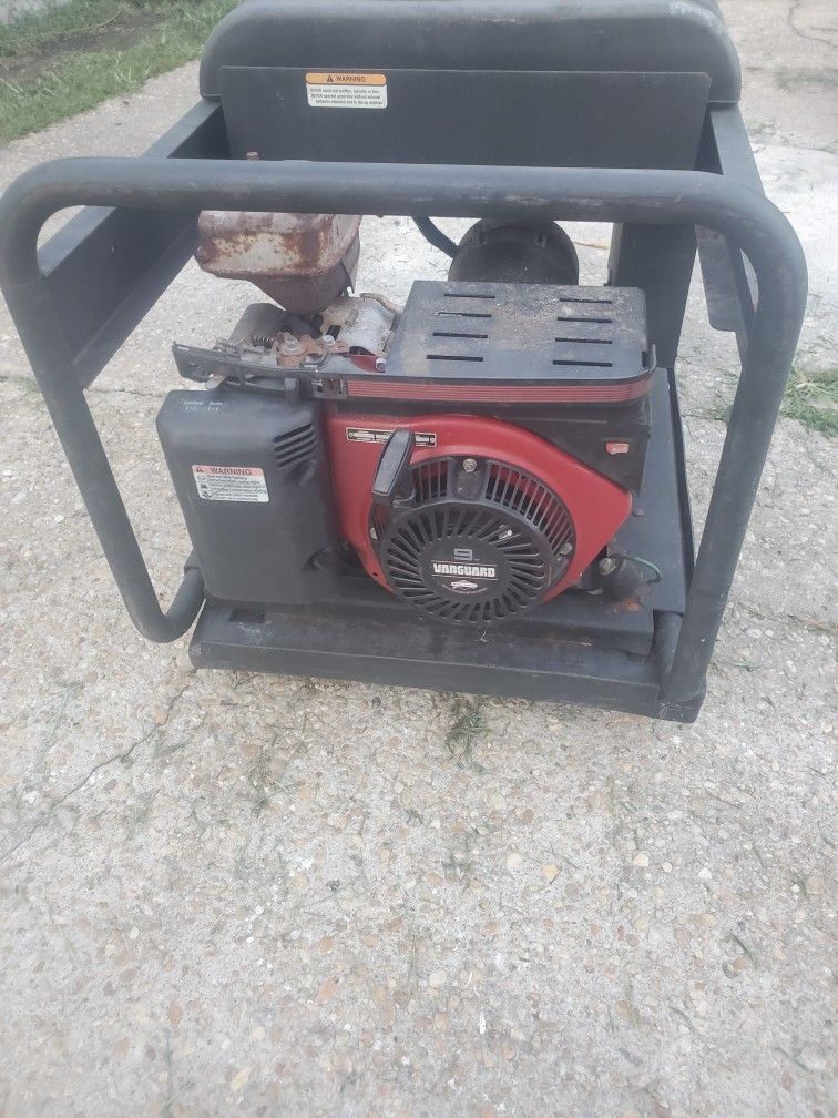 Generator Run Great New Cost 1500 With Tax Asking $950