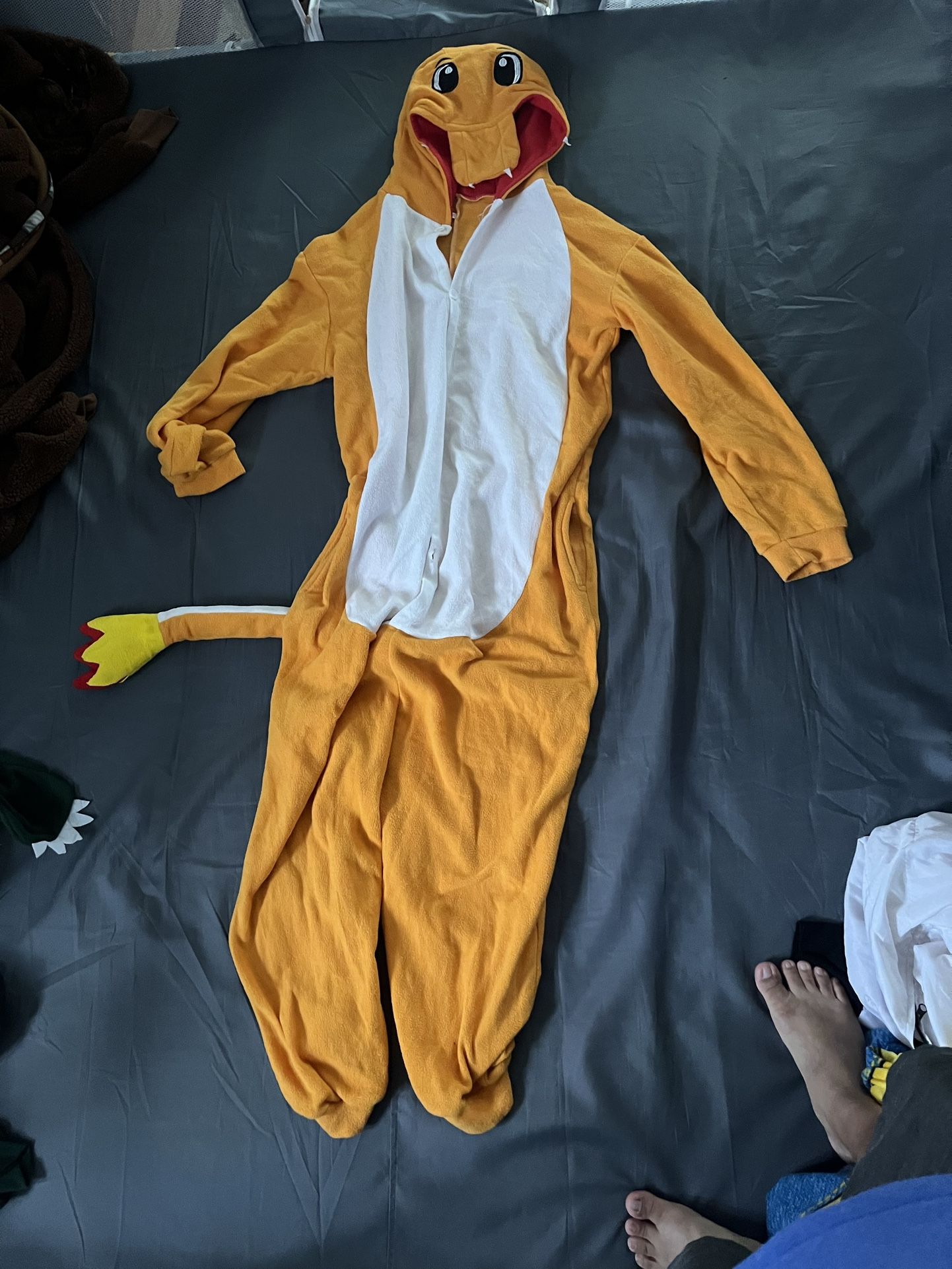 Halloween Onesies XL $5 Each