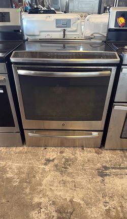 GE Electric Stove with Convection Stainless Steel
