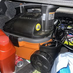 Pressure washer and vacuum