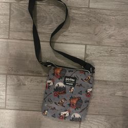 Harry Potter Loungefly Passport Bag 