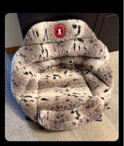 DOG CAR SEAT