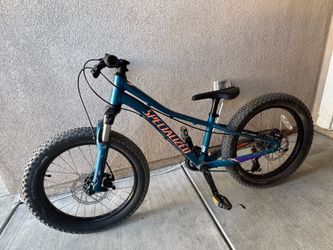 Kid’s Bicycle Specialized MTB