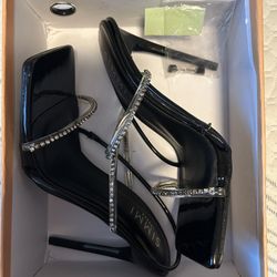 Black High Heels Size 7