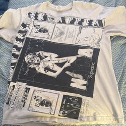 Supreme Tee