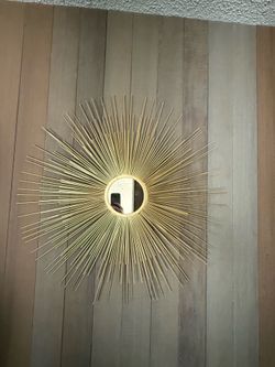 Gold Sunburst Wall Mirror