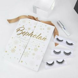 Christmas 3 Pairs Eyelashes Gift Box New