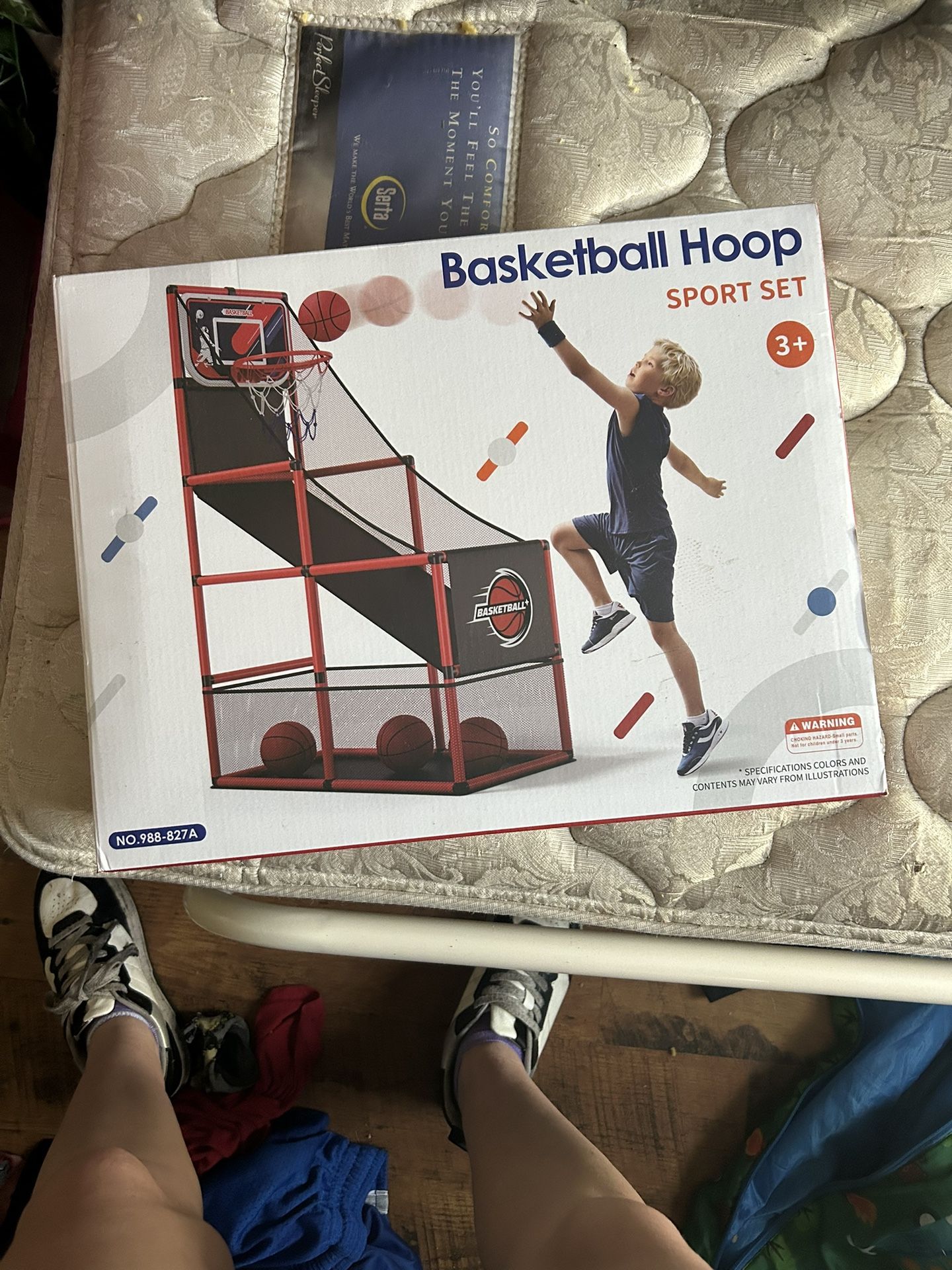 Basketball hoop set