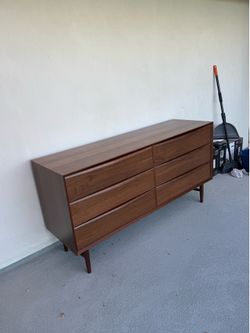 Thuma Dresser – Walnut | 6 Drawer | Tapered Legs