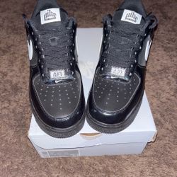 Nike Air Force 1 Low Black Patent Leather