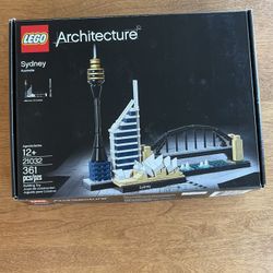 21032 LEGO Architecture Skylines Sydney *Retired*