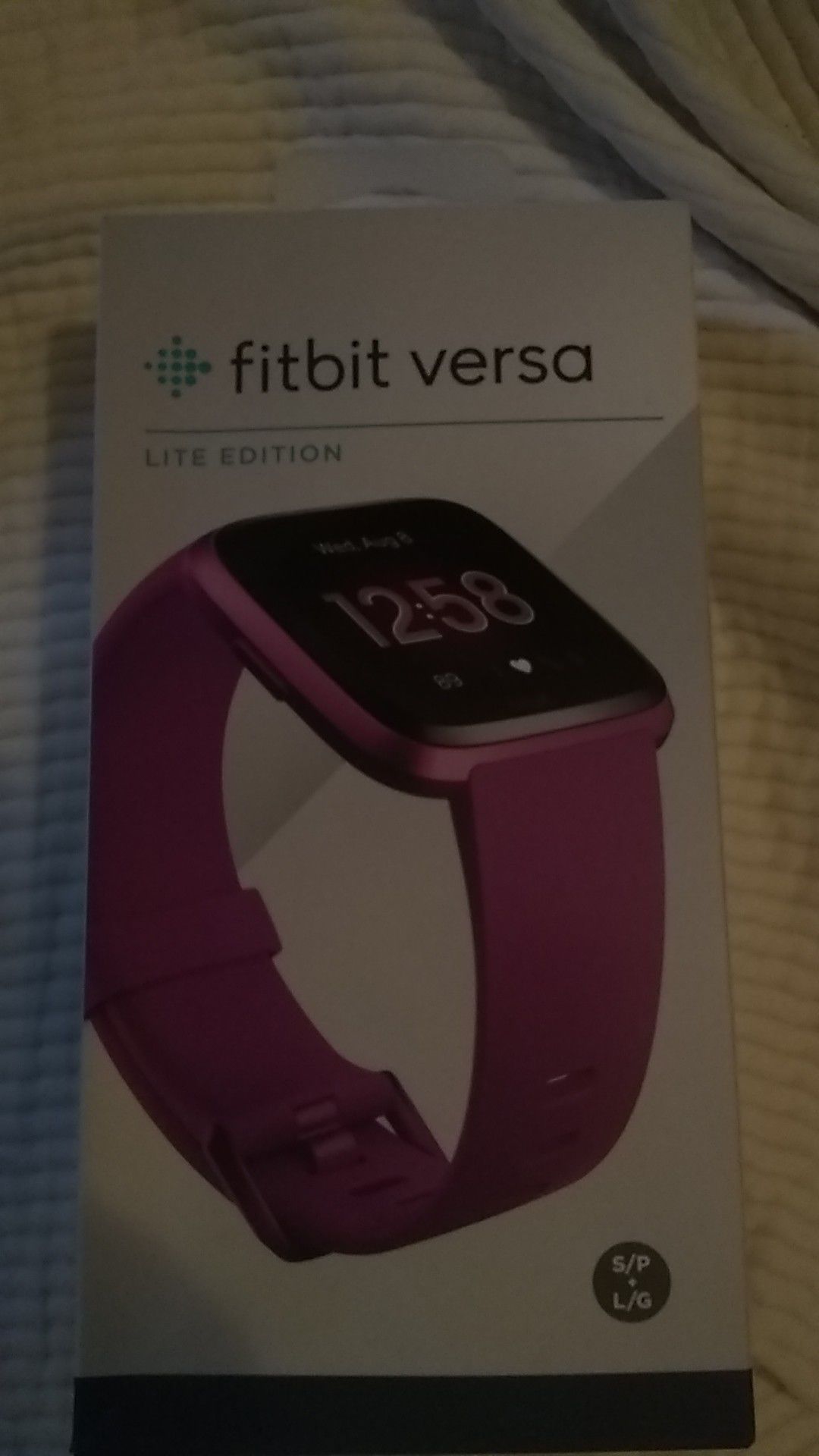2 Fitbit VERSA LITE WATCHES WITH CHARGER for Sale in Louisville, KY -  OfferUp