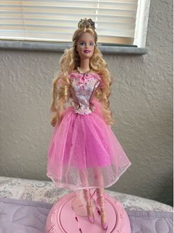 Vintage 2006 Barbie in the 12 Dancing Princesses Genevieve Doll with Stand