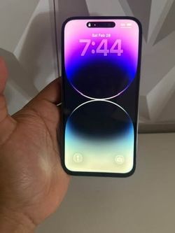 iPhone 14 Pro Max (UNLOCKED)