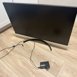 Monitor Sale Excellent Displays! DM for Price 