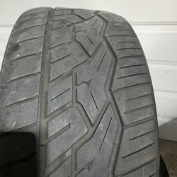 285/45r22 Nitto Nt420v 65%