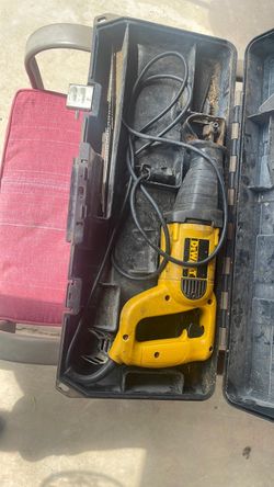 DeWalt saw