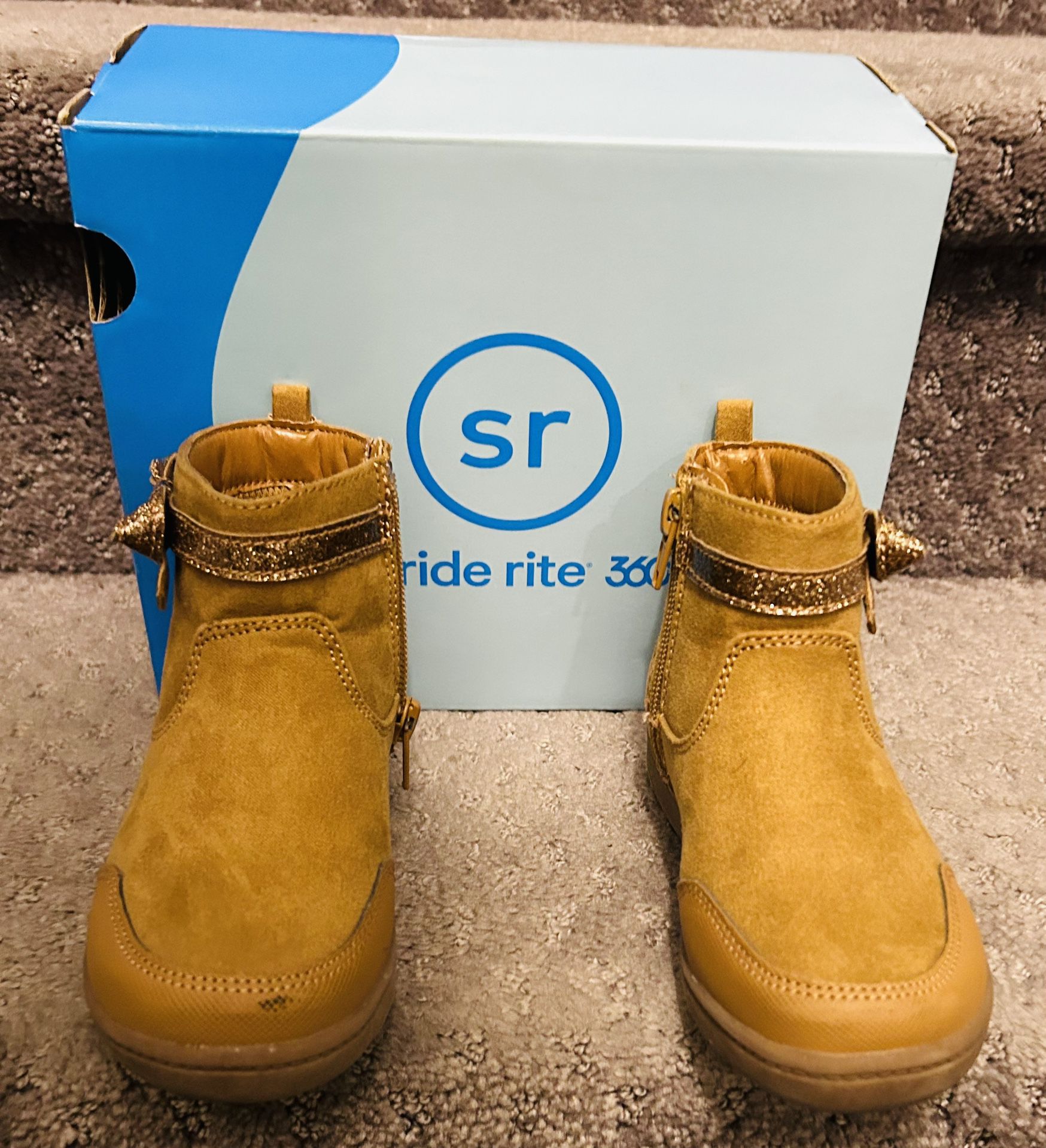 Stride Rite Faux Suede Size 8 Girls Brown Boot