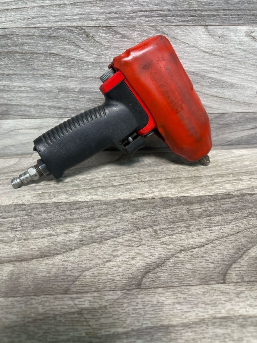  Snap-on MG325 3/8" Drive Air Impact Wrench – 325 ft-lbs Torque, Compact, Red (A1D025950)