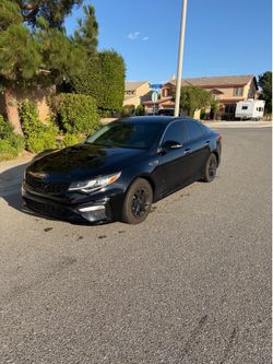 2019 KIA Optima
