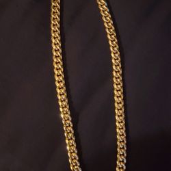 Gold Cuban Chain