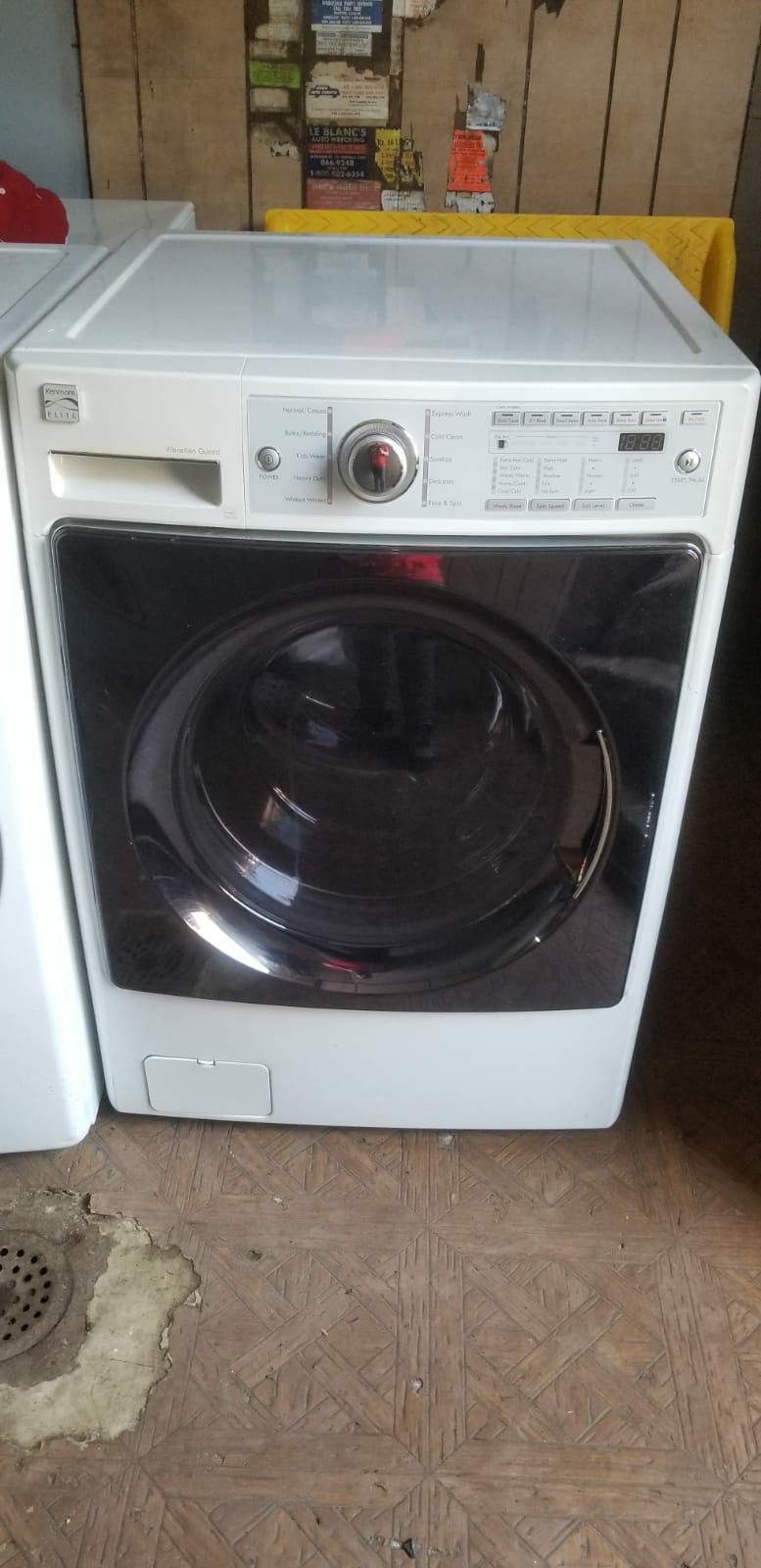 Kenmore Élite Washer Front load 4.5cu.ft