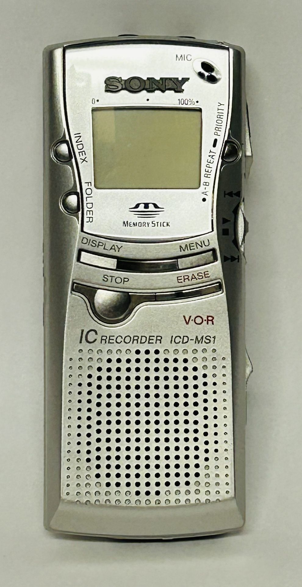 Sony ICD-MS1 IC Digital Voice Recorder VOR + Case & Card - TESTED!