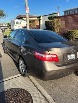 Toyota Camry Sedan – Bronze/Tan