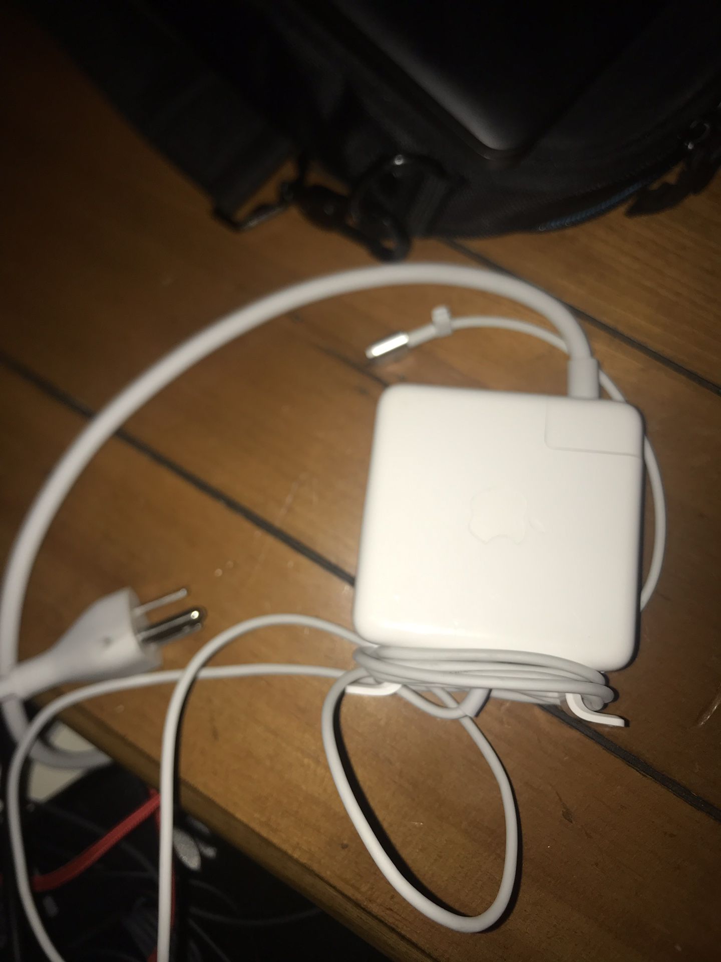 85w MagSafe 2 power adapter