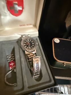 Tag watch