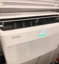 Frigidaire Gallery 8,000 BTU Smart AC Window Air Conditioner with Inverter & Remote Control - GHWW085TE1