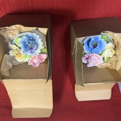 Rare Staffordshire England Bone Bouquets