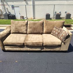 Beige Couch Free Delivery No Deposit Necessary 