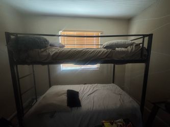 Free metal bunk bed
