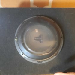 Jl 10 In Sub And Kenwood 1000 Watt Amp