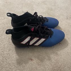 Adidas Soccer Cleats Size 7.5