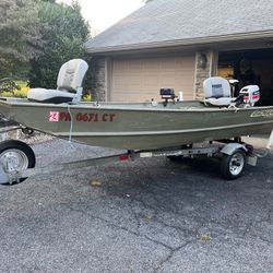 14’ Lowe Boat And Trailer