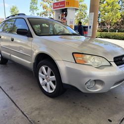 2008  Subaru outback